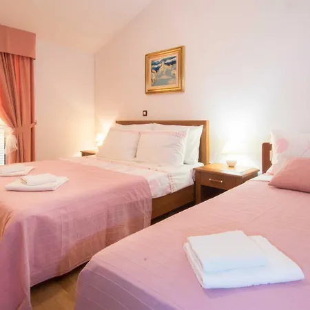 Casa vacanze Petra, A Romantic&spectacular Near The Sea *